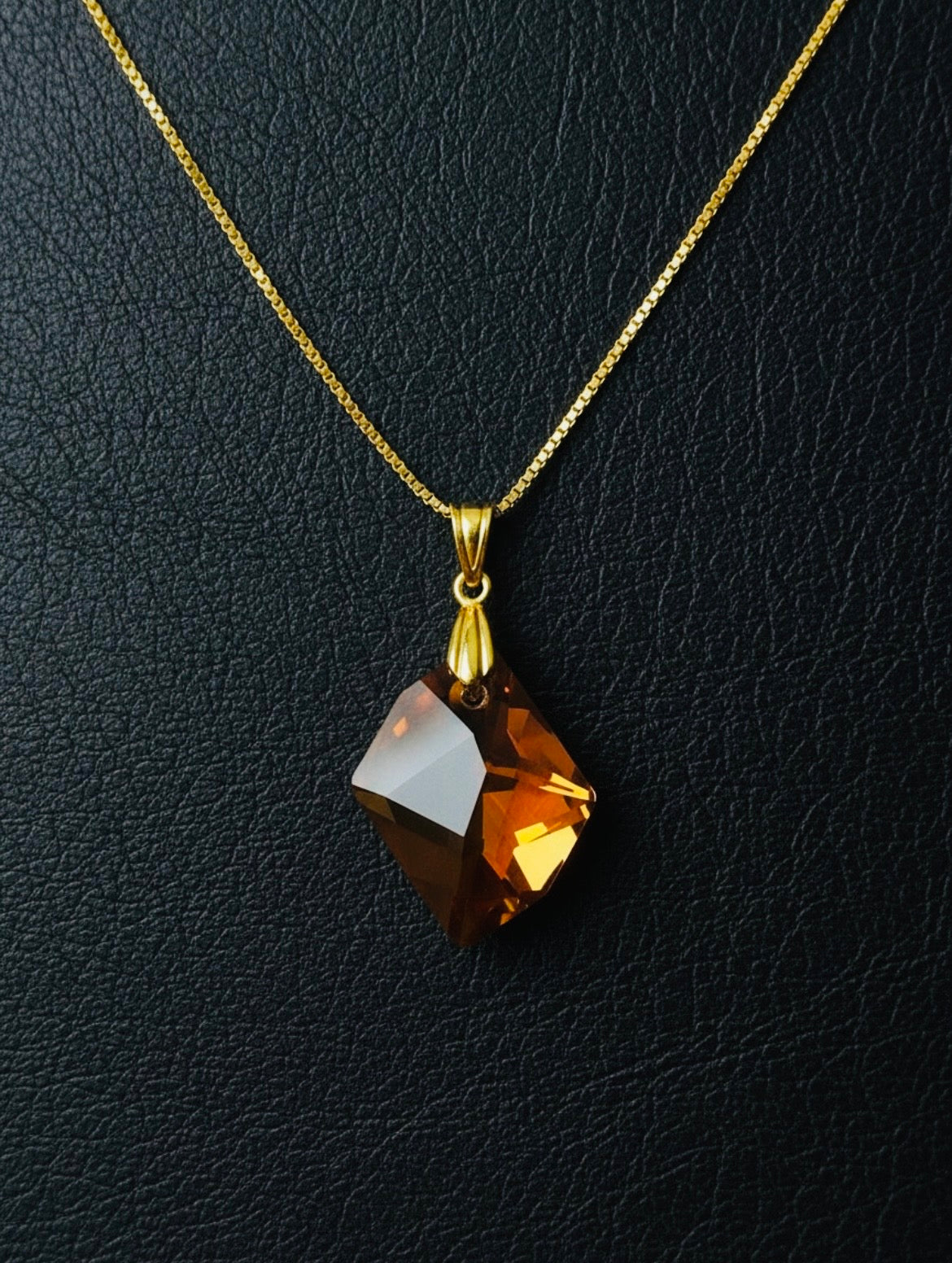 C26 - No 66 Ambre