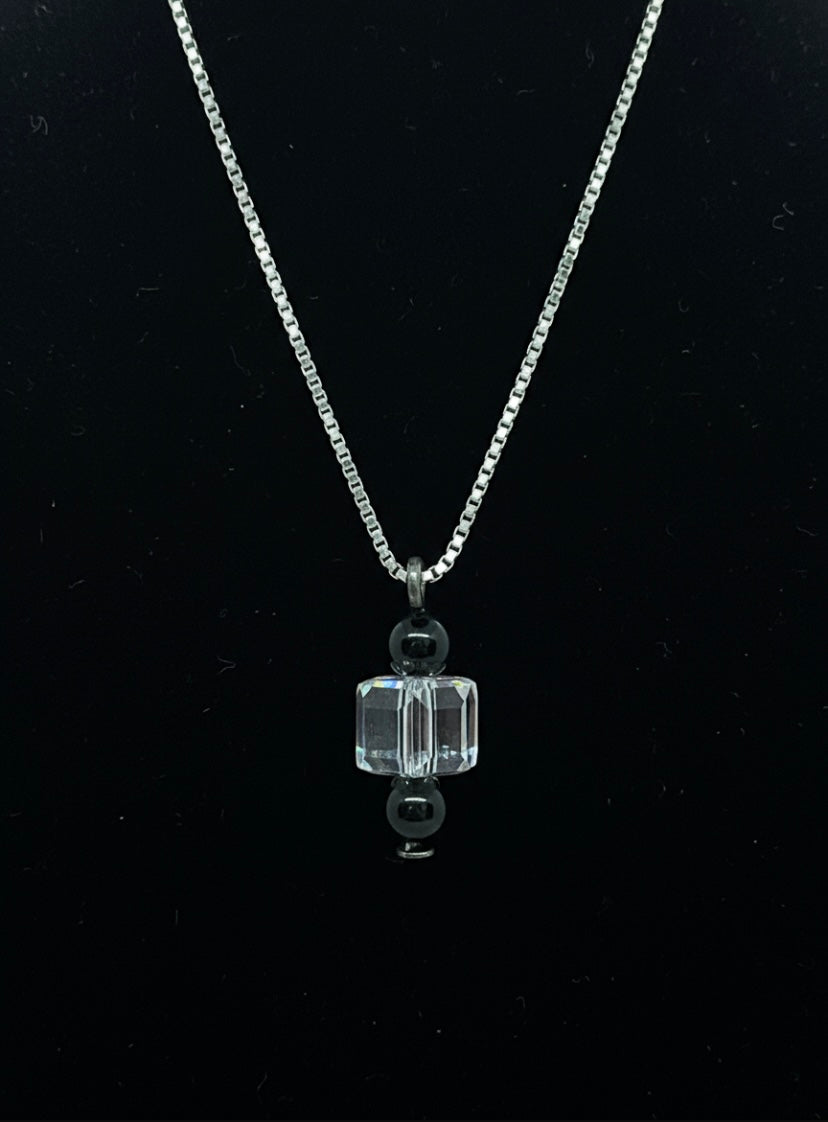No 54 - Swarovski - Cube 5601 cristal clair 6mm.