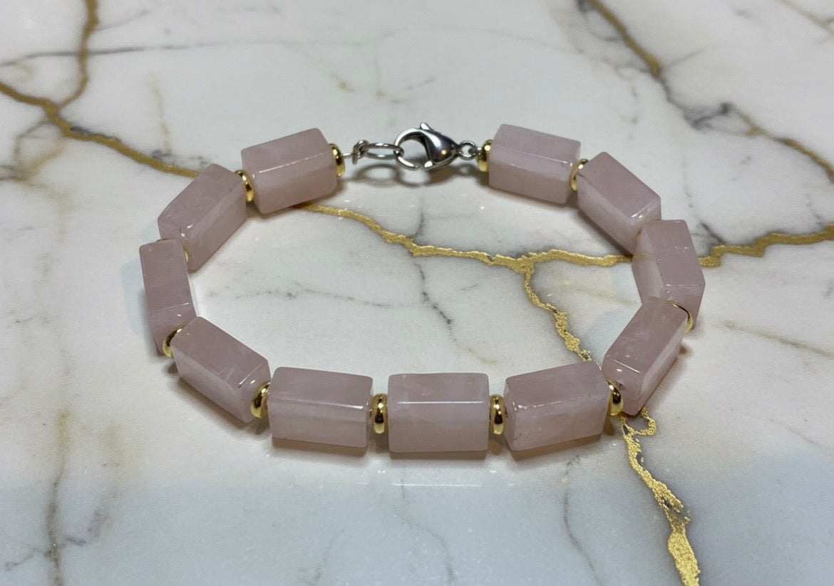 No 83 - Quartz rose (Madagascar)