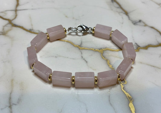 No 83 - Quartz rose (Madagascar)