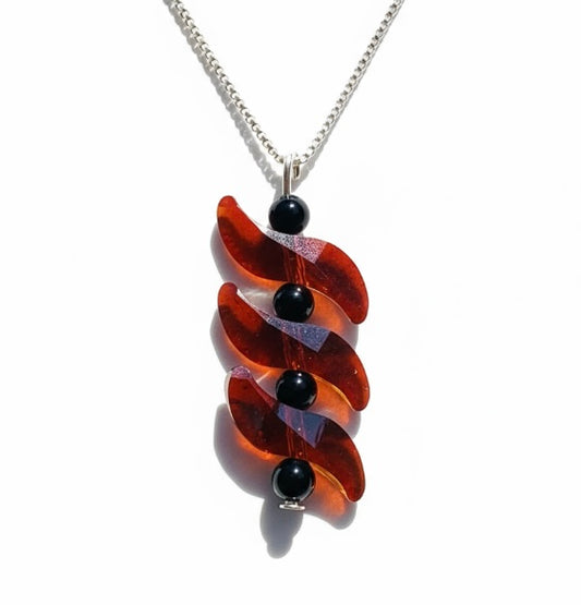 No 56 - Swarovski Vague rouge magma 5525